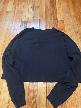 Brandy Melville Navy Cropped Waffle Crewneck Sweatshirt